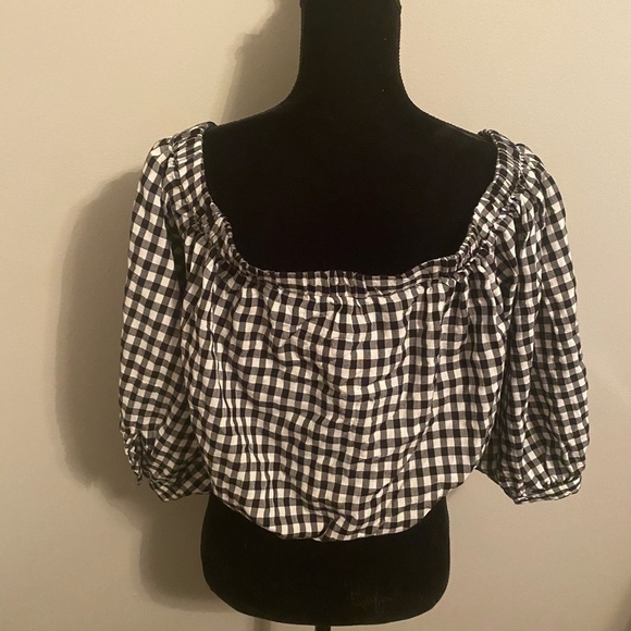 Forever 21 Black and White Gingham Crop Top - Picture 3 of 4